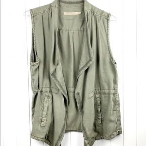 Max Jeans Olive Sleeveless Vest.  Size: L. NWOT
